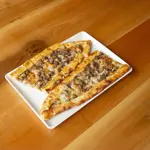 Kavurma Kaşarlı Pide